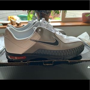 Nike Golf performance golf shoes